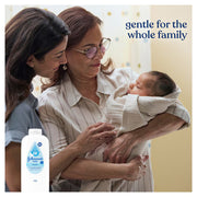 Johnson's Baby Natural Cornstarch Powder body powder bottle 400g lifestyle use