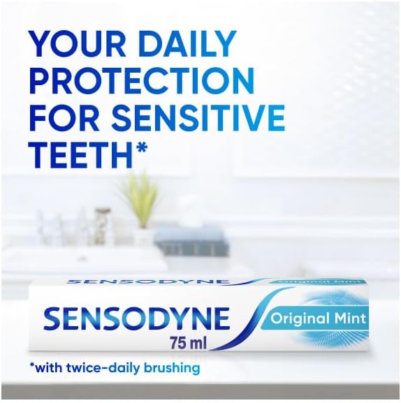 White and blue box of Sensodyne Daily Care Original Mint Toothpaste for sensitive teeth, 75ml.