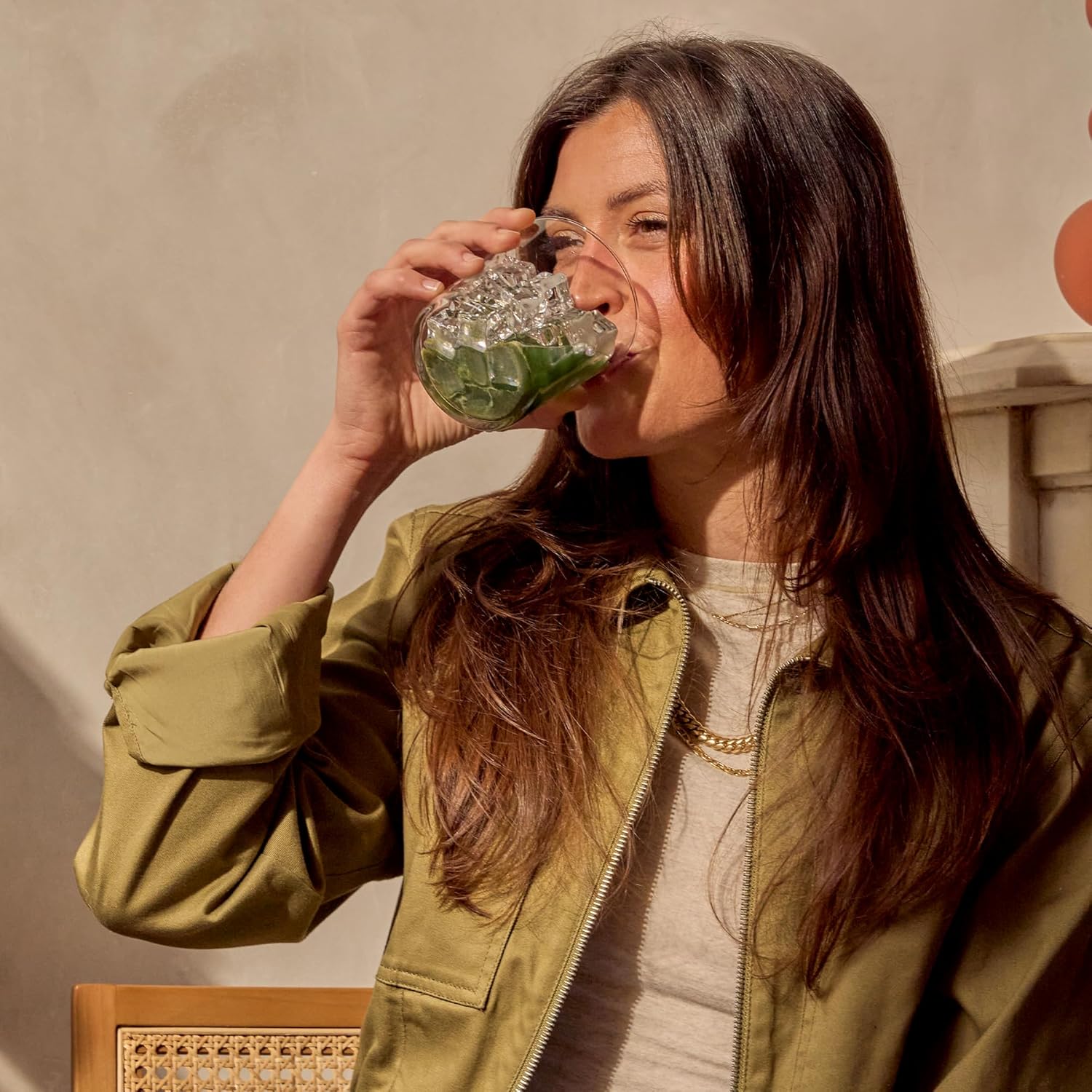 AG1 Greens Powder Supplement Stick Travel Packs pineapple vanilla 5 x 13g daily serving