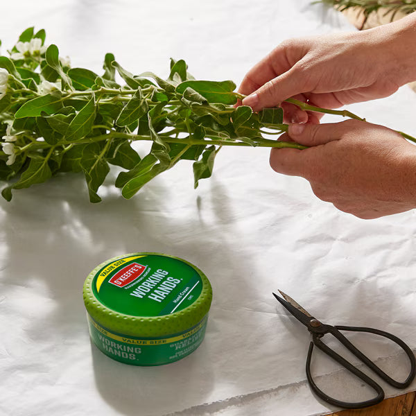 O'Keeffe's Working Hands Hand Cream for Dry Skin - 193g Jar